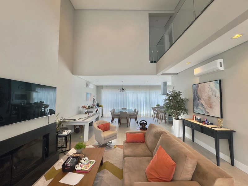 CASA EM COND. FECHADO COMPOSTA POR 05 SUÍTES - INFRA COMPLETA!: 12ª foto da galeria de imagens do imóvel