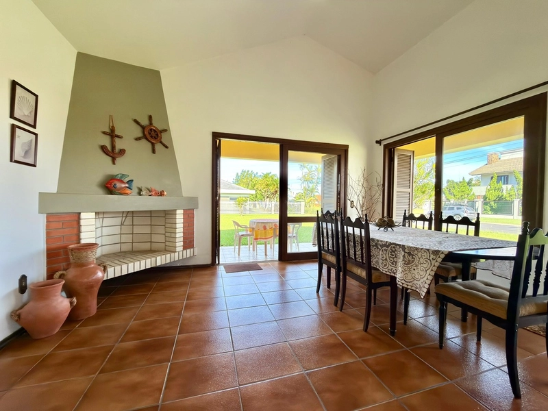 CASA EM SUPER LOTE  VENDA CENTRO E PRÓXIMA A BEIRA MAR: 18ª foto da galeria de imagens do imóvel