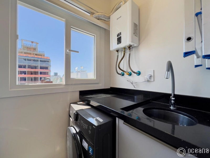 APARTAMENTO DE 02 DORMITÓRIOS FINAMENTE MOBILIADO E DECORADO: 9ª foto da galeria de imagens do imóvel