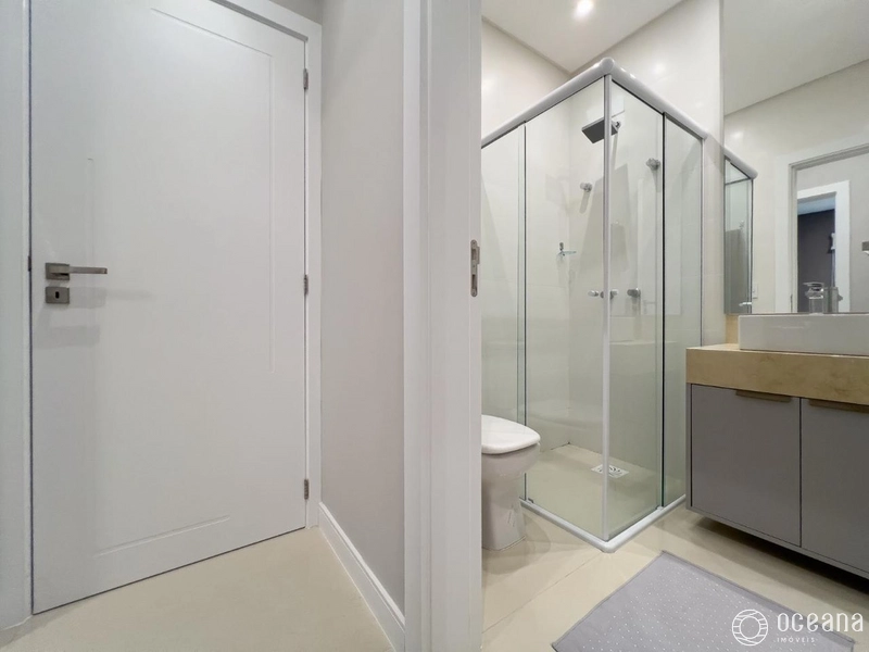 APARTAMENTO DE 02 DORMITÓRIOS FINAMENTE MOBILIADO E DECORADO: 13ª foto da galeria de imagens do imóvel