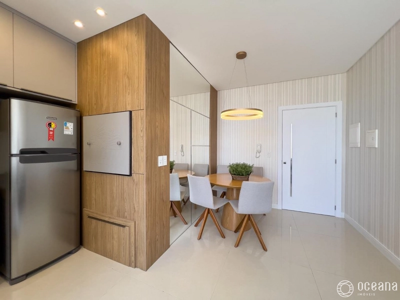 APARTAMENTO DE 02 DORMITÓRIOS FINAMENTE MOBILIADO E DECORADO: 15ª foto da galeria de imagens do imóvel
