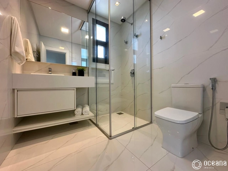 CASA DE ESQUINA MOBILIADA E DECORADA EM CONDOMÍNIO FECHADO: 25ª foto da galeria de imagens do imóvel