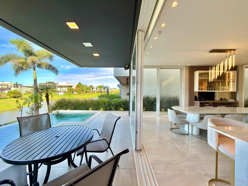 CASA BEIRA LAGO À VENDA!: 20ª foto da galeria de imagens do imóvel