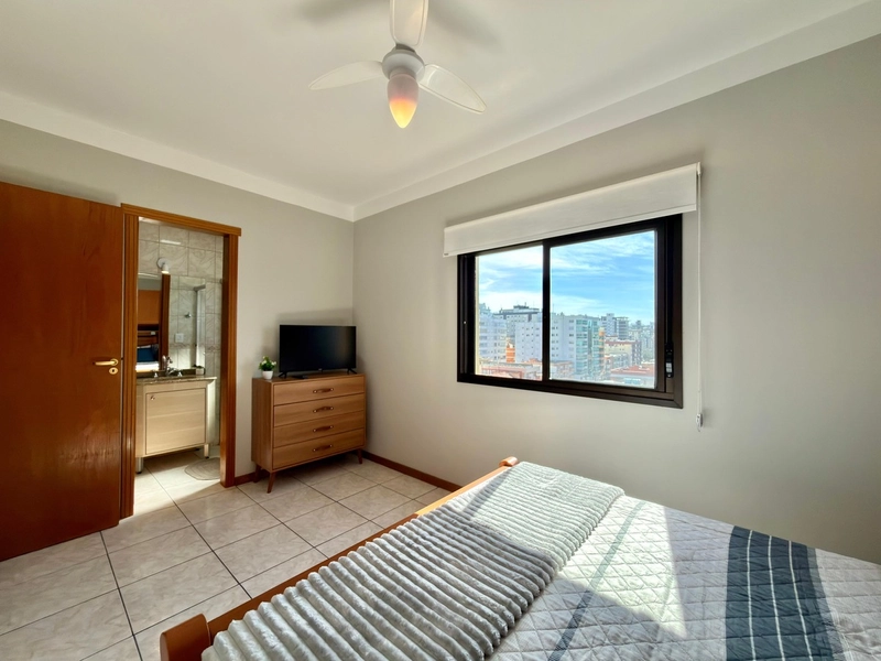 APARTAMENTO MOBILIADO DE 02 DORMITÓRIOS COM VISTA PARA  O  MAR!: 12ª foto da galeria de imagens do imóvel