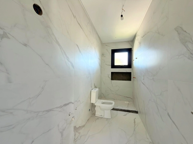 CASA COM 03 SUÍTES EM CONDOMÍNIO DE ALTO PADRÃO!: 18ª foto da galeria de imagens do imóvel