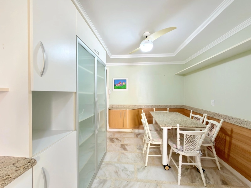 APARTAMENTO DE 03 DORMITÓRIOS EM EDIFÍCIO BEIRA MAR!: 2ª foto da galeria de imagens do imóvel