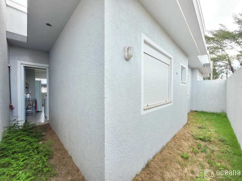 CASA NOVA LADO MAR NO JARDIM BEIRA MAR!: 7ª foto da galeria de imagens do imóvel