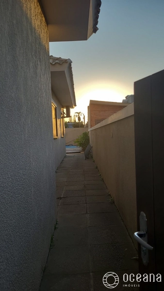 Casa 3 Dormitorios com Piscina no centro de Xangrilá: 17ª foto da galeria de imagens do imóvel