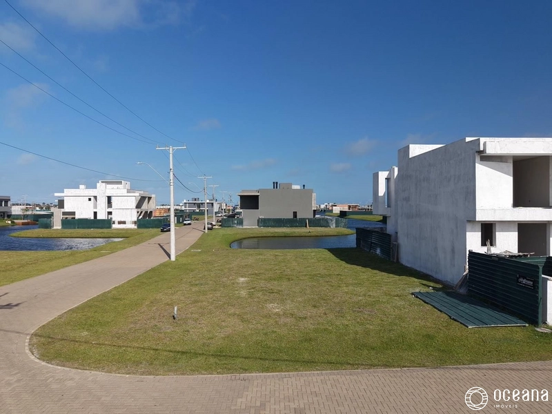 LOTE DE ESQUINA E FUNDOS LAGO À VENDA: 1ª foto da galeria de imagens do imóvel