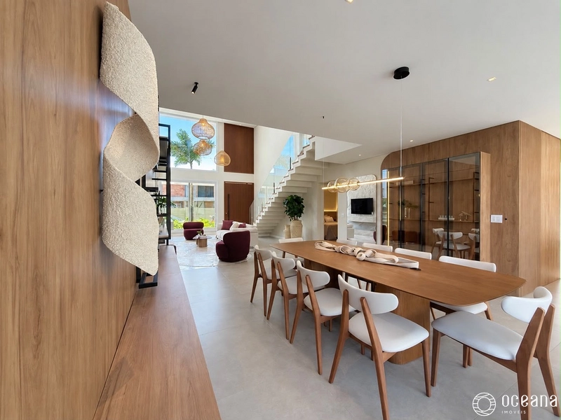 SOBRADO MOBILIADO E DECORADO COMPOSTO POR 05 SUÍTES : 9ª foto da galeria de imagens do imóvel