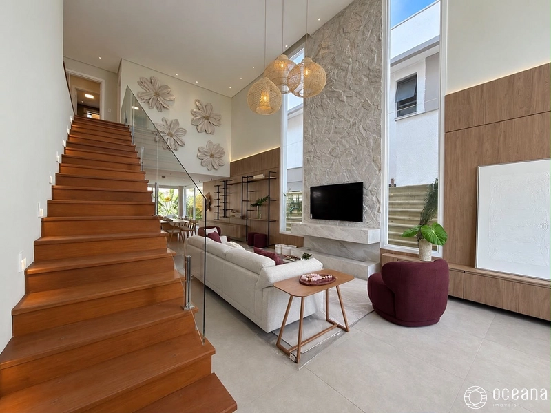 SOBRADO MOBILIADO E DECORADO COMPOSTO POR 05 SUÍTES : 2ª foto da galeria de imagens do imóvel