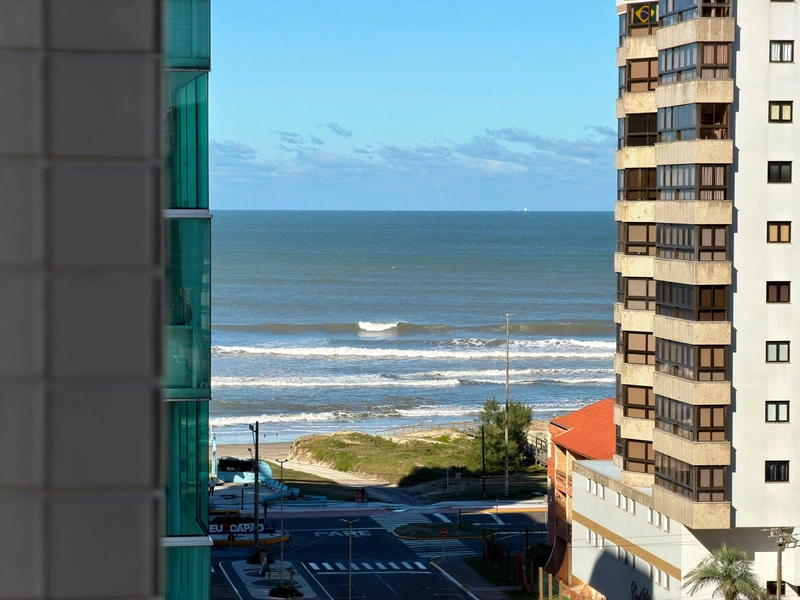 APARTAMENTO À VENDA EM EDIFÍCIO NEOCLÁSSICO EM CAPÃO DA CANOA!: 11ª foto da galeria de imagens do imóvel
