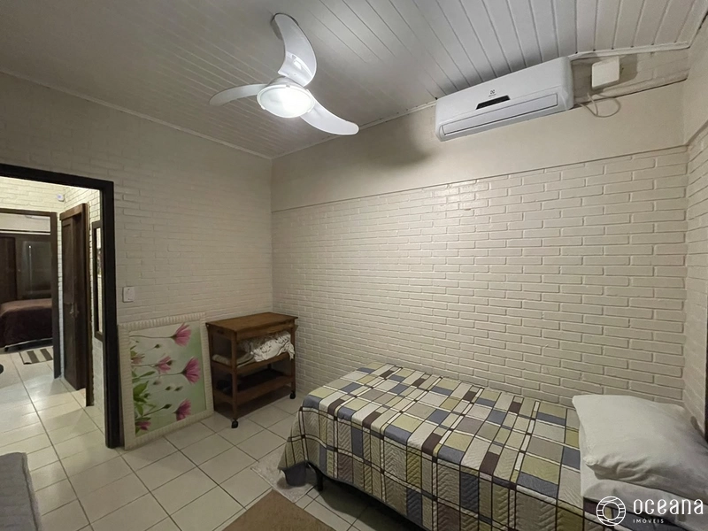 CASA PERTINHO DO MAR POR APENAS R$450.000,00: 14ª foto da galeria de imagens do imóvel