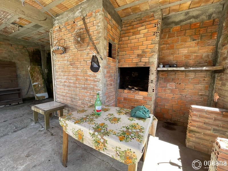 CASA EM TERRENO INTEIRO EM CAPÃO DA CANOA: 1ª foto da galeria de imagens do imóvel