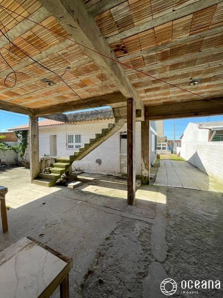 CASA EM TERRENO INTEIRO EM CAPÃO DA CANOA: 6ª foto da galeria de imagens do imóvel