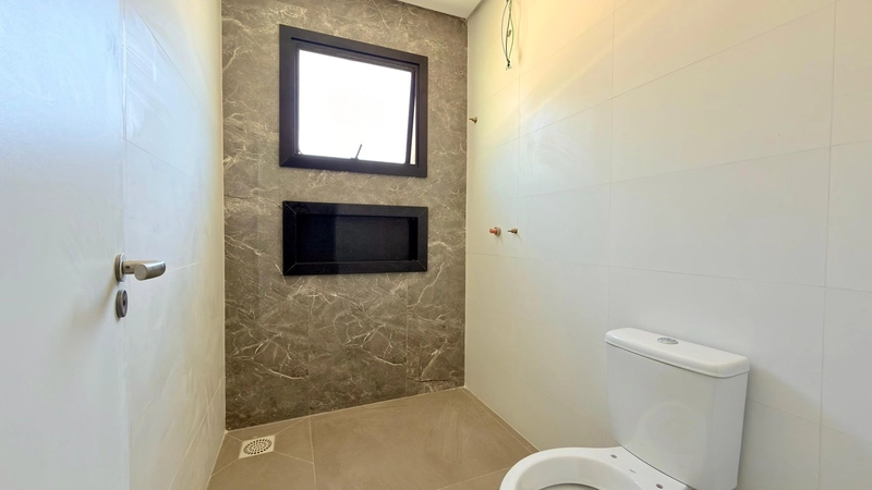 Casa Ampla Com Piscina - 2 Quadras Do Mar!: 10ª foto da galeria de imagens do imóvel