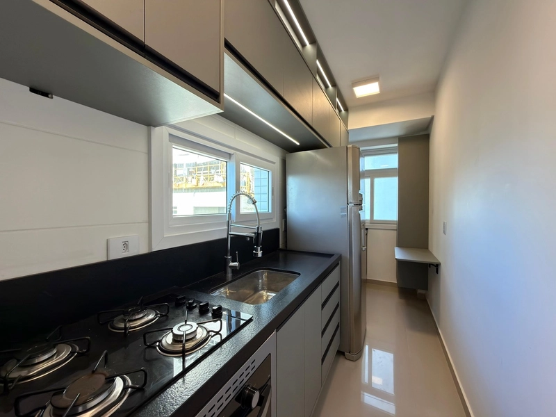 APARTAMENTO À VENDA EM CAPÃO DA CANOA COM VISTA PARA O MAR: 9ª foto da galeria de imagens do imóvel