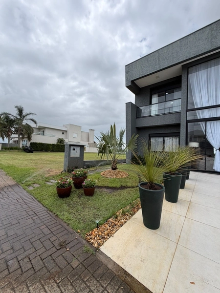 CASA SEMI MOBILIADA EM CONDOMÍNIO FECHADO!: 9ª foto da galeria de imagens do imóvel