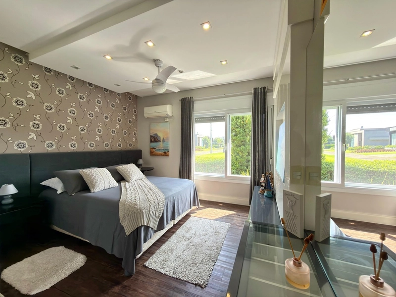 EXCELENTE CASA À VENDA EM CONDOMÍNIO NÁUTICO: 8ª foto da galeria de imagens do imóvel