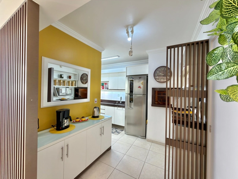 APARTAMENTO MOBILIADO DE 02 DORMITÓRIOS NO CENTRO DE CAPÃO DA CANOA!: 4ª foto da galeria de imagens do imóvel