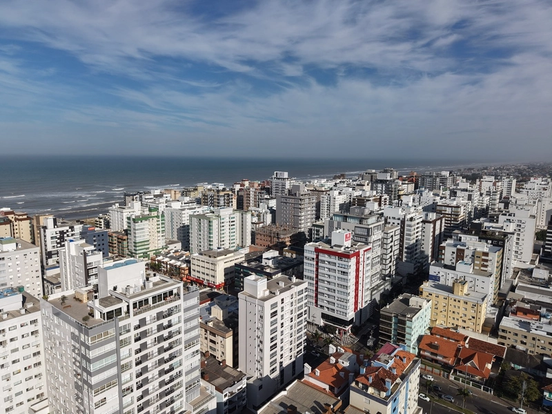 APARTAMENTO DE ESQUINA MOBILIADO E DECORADO COM 02 SUÍTES: 1ª foto da galeria de imagens do imóvel