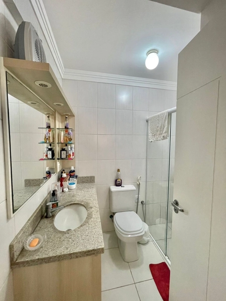APARTAMENTO DE 02 DORMITÓRIOS COM SACADA DE FRENTE E VISTA LIBERADA!: 10ª foto da galeria de imagens do imóvel