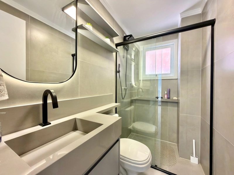 APARTAMENTO ESPAÇOSO, TOTALMENTE REFORMADO, PRONTO PARA USUFRUIR.: 5ª foto da galeria de imagens do imóvel
