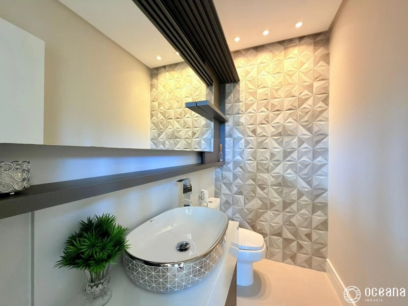 CASA COMPOSTA POR 04 SUÍTES EM CONDOMÍNIO FECHADO COM INFRA COMPLETA!: 9ª foto da galeria de imagens do imóvel