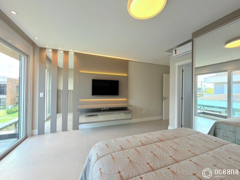 CASA COMPOSTA POR 04 SUÍTES EM CONDOMÍNIO FECHADO COM INFRA COMPLETA!: 13ª foto da galeria de imagens do imóvel