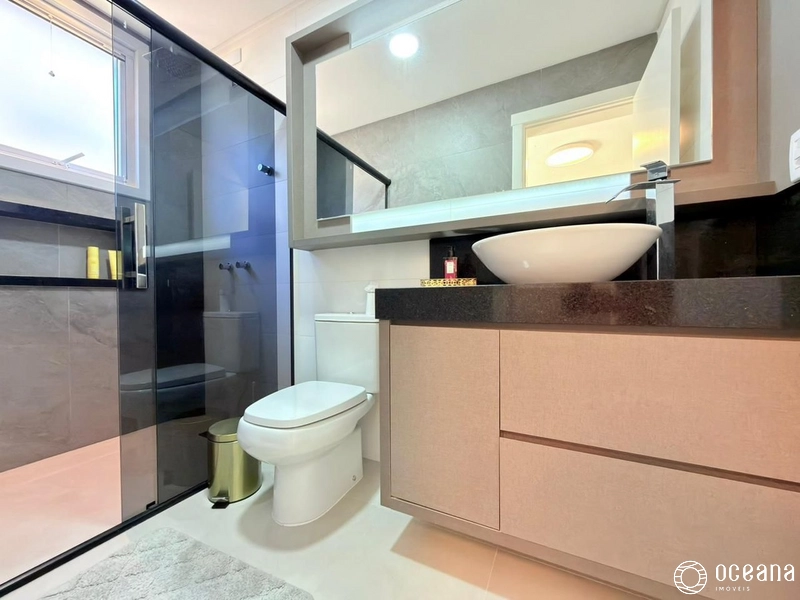 CASA COMPOSTA POR 04 SUÍTES EM CONDOMÍNIO FECHADO COM INFRA COMPLETA!: 8ª foto da galeria de imagens do imóvel
