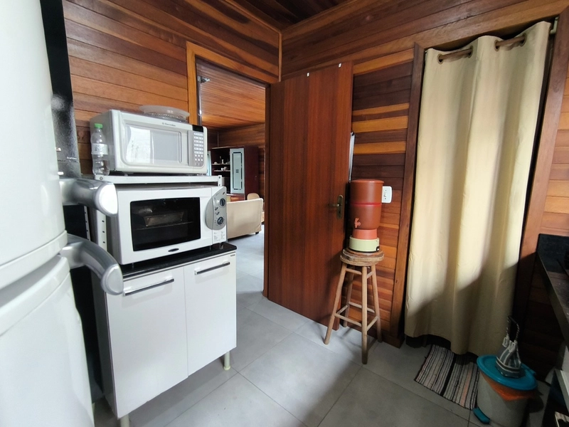 Casa 5 dormitórios no bairro araçá próximo ao centro de capão da canoa: 27ª foto da galeria de imagens do imóvel