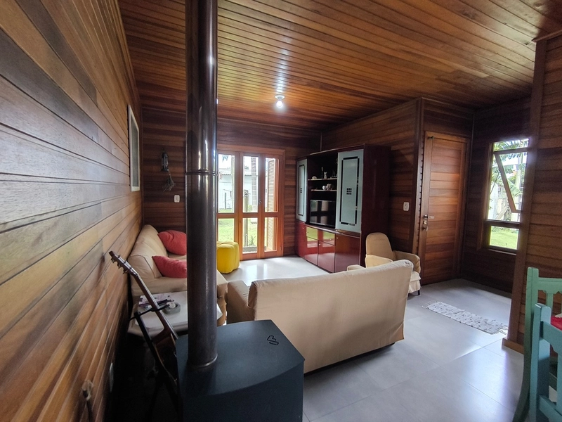 Casa 5 dormitórios no bairro araçá próximo ao centro de capão da canoa: 33ª foto da galeria de imagens do imóvel