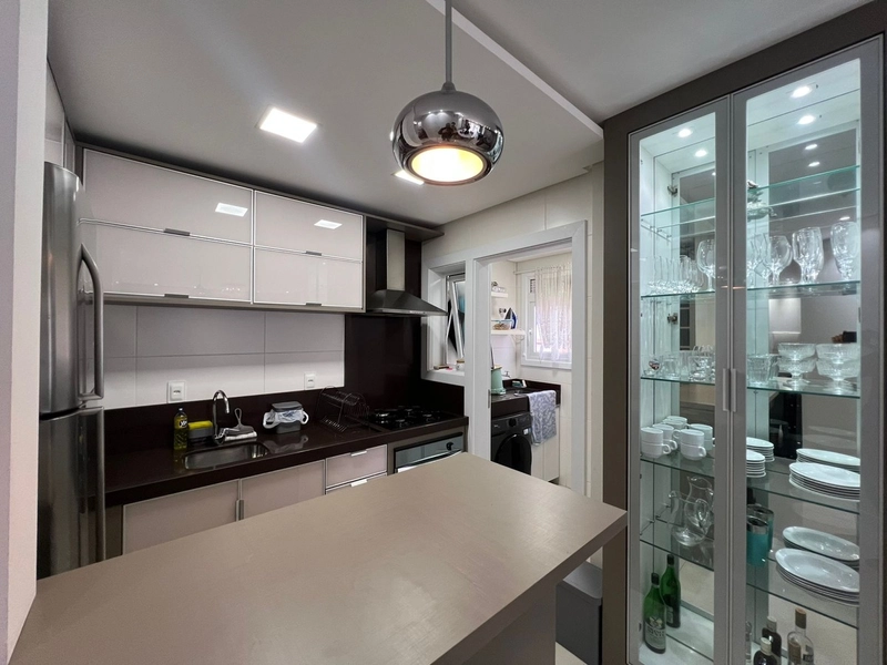 APARTAMENTO MOBILIADO E DECORADO NO BAIRRO ZONA NOVA!: 13ª foto da galeria de imagens do imóvel