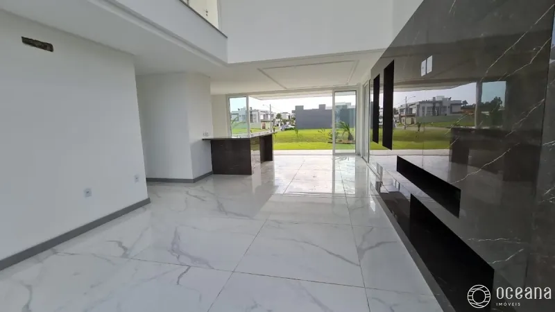 Sobrado contemporâneo com arquitetura diferenciada!: 9ª foto da galeria de imagens do imóvel