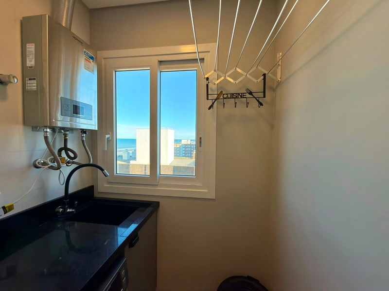 APARTAMENTO COM VISTA MAR AO LADO DA PRAÇA FLÁVIO E UMA QUADRA DO MAR!: 33ª foto da galeria de imagens do imóvel