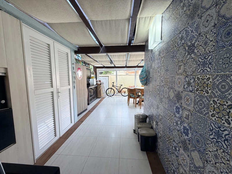 CASA MOBILIADA EM CONDOMÍNIO FECHADO!: 4ª foto da galeria de imagens do imóvel