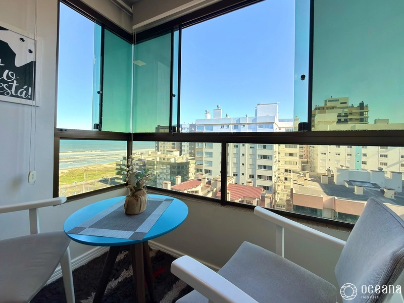 APARTAMENTO À VENDA COM VISTA PARA O MAR E A PRAÇA A 01 QUADRA DO MAR!: 6ª foto da galeria de imagens do imóvel