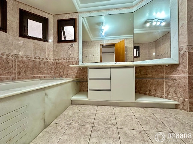 APARTAMENTO DE FRENTE COM VISTA MAR E INFRA COMPLETA DE 03 DORMITÓRIOS + DEPENDÊNCIA!: 13ª foto da galeria de imagens do imóvel