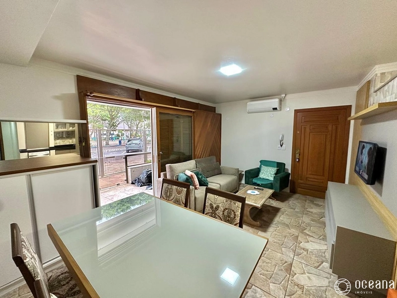 APARTAMENTO TÉRREO DE FRENTE PARA A PRAÇA DE R$670.000,00 POR R$600.000,00: 2ª foto da galeria de imagens do imóvel