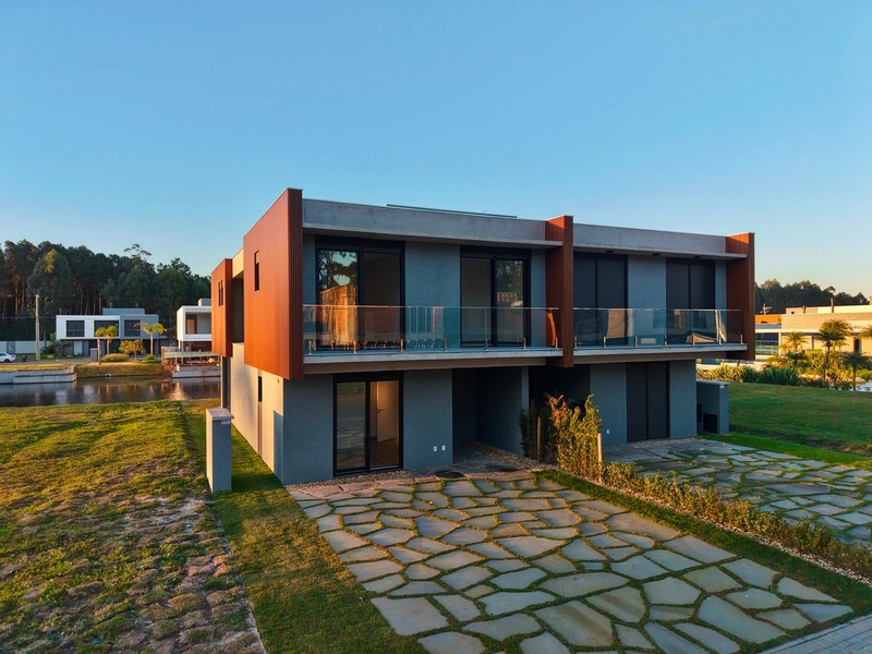 SEU REFÚGIO EM ATLÂNTIDA - EXCELENTE CASA BEIRA LAGO EM COND. FECHADO!: 30ª foto da galeria de imagens do imóvel