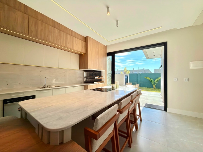 EXCELENTE CASA MOB E DECORADA COM 04 SUÍTES INDEPENDENTES!: 17ª foto da galeria de imagens do imóvel