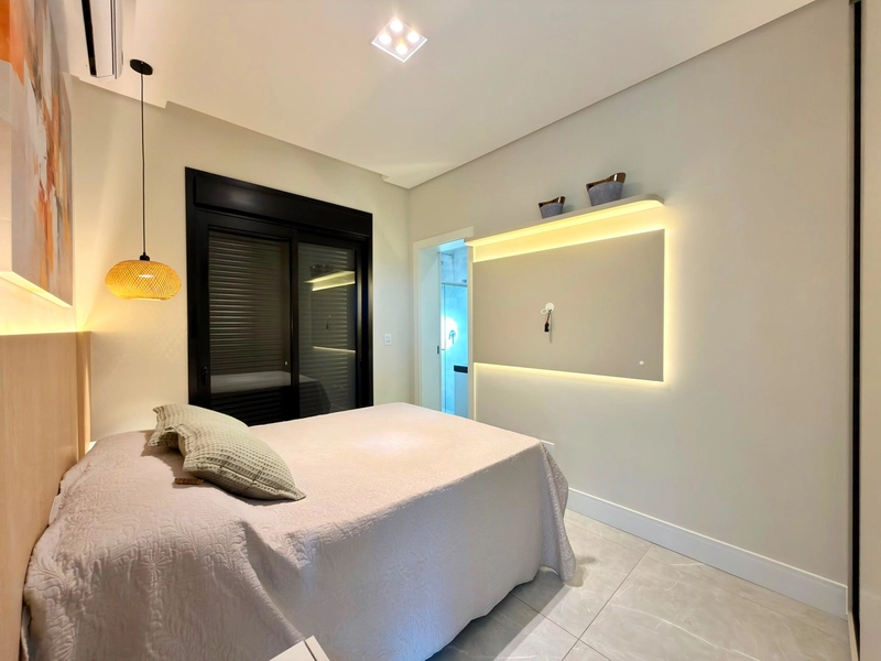 EXCELENTE CASA MOB E DECORADA COM 04 SUÍTES INDEPENDENTES!: 26ª foto da galeria de imagens do imóvel