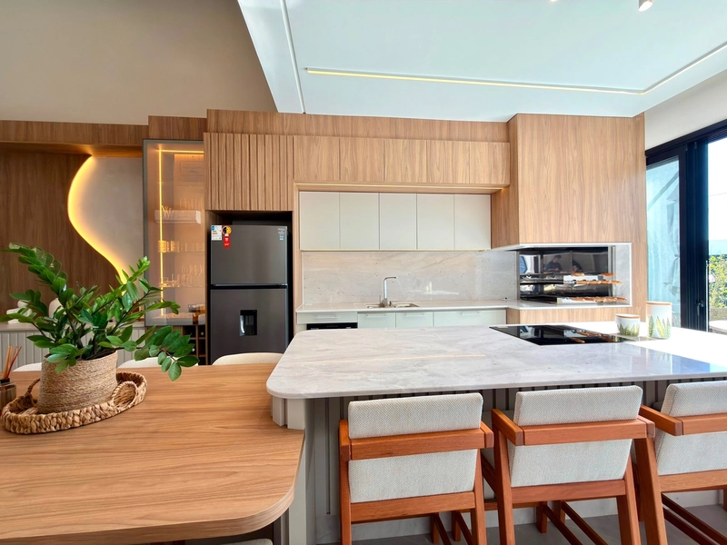 EXCELENTE CASA MOB E DECORADA COM 04 SUÍTES INDEPENDENTES!: 20ª foto da galeria de imagens do imóvel