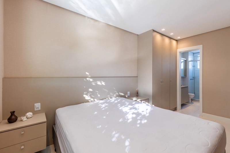 OPORTUNIDADE PARA INVESTIR EM CONDOMÍNIO FECHADO COM INFRA COMPLETA!: 10ª foto da galeria de imagens do imóvel