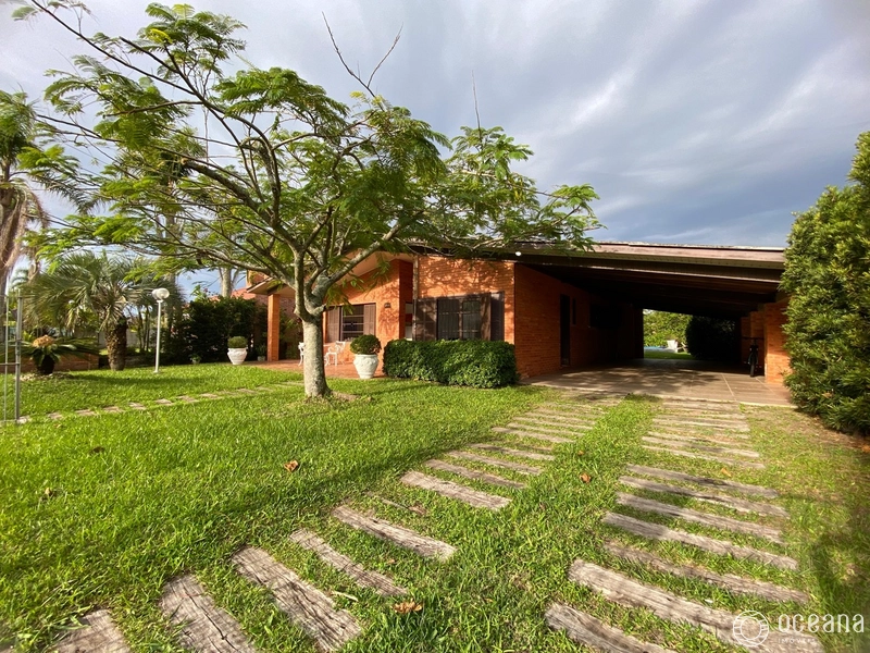 CASA EM ATLÂNTIDA A POUCOS PASSOS DO MAR E ROUBADINHAS!: 20ª foto da galeria de imagens do imóvel