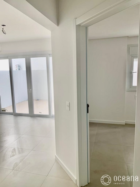 APARTAMENTO DE 02 DORMITÓRIOS EM CAPÃO DA CANOA: 2ª foto da galeria de imagens do imóvel