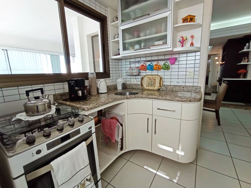 APARTAMENTO DE 03 DORMITÓRIOS MOBILIADO E DECORADO: 2ª foto da galeria de imagens do imóvel