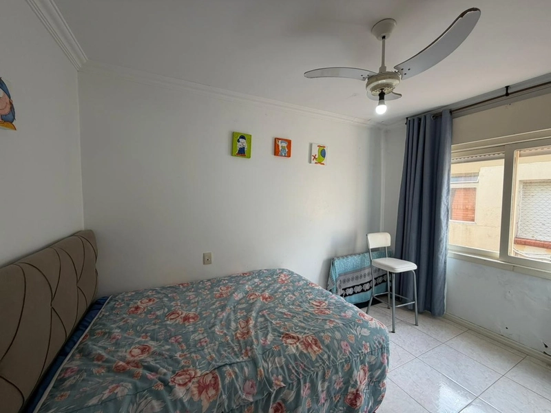 APARTAMENTO DE FRENTE A UMA QUADRA DO MAR: 9ª foto da galeria de imagens do imóvel