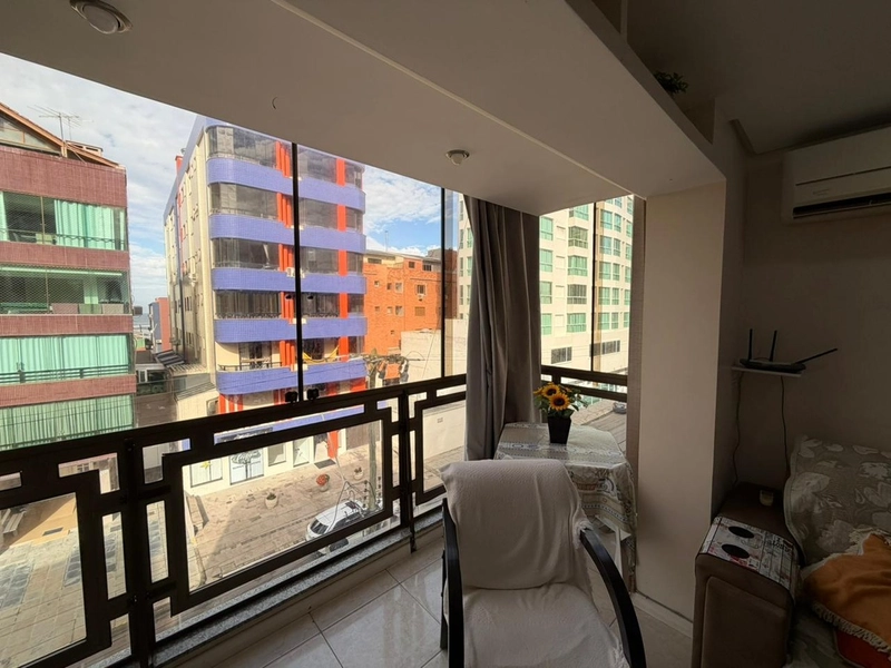 APARTAMENTO DE FRENTE A UMA QUADRA DO MAR: 16ª foto da galeria de imagens do imóvel