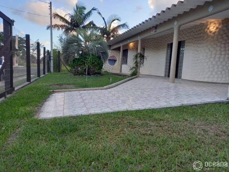 CASA COMPOSTA POR 03 DORMITÓRIOS EM XANGRI-LÁ: 8ª foto da galeria de imagens do imóvel